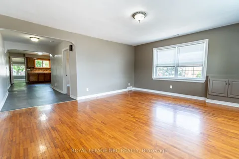 732-734 Steele Street, ON L3K 4Z2