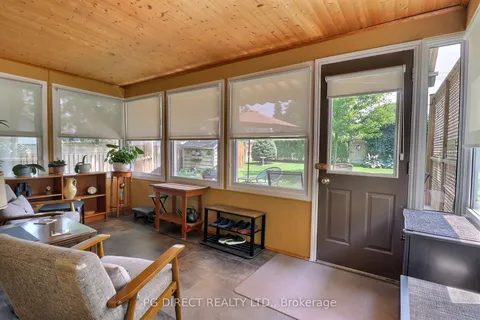 104 North Street, ON N7G 1Z5