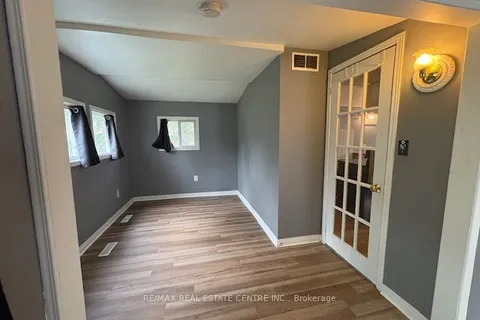 4 Maple Grove Village Road, ON N0C 1B0