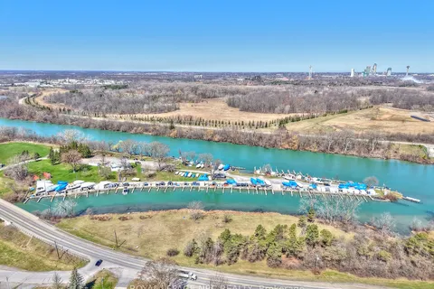 8913 Tallgrass Avenue, ON L2G 0E6