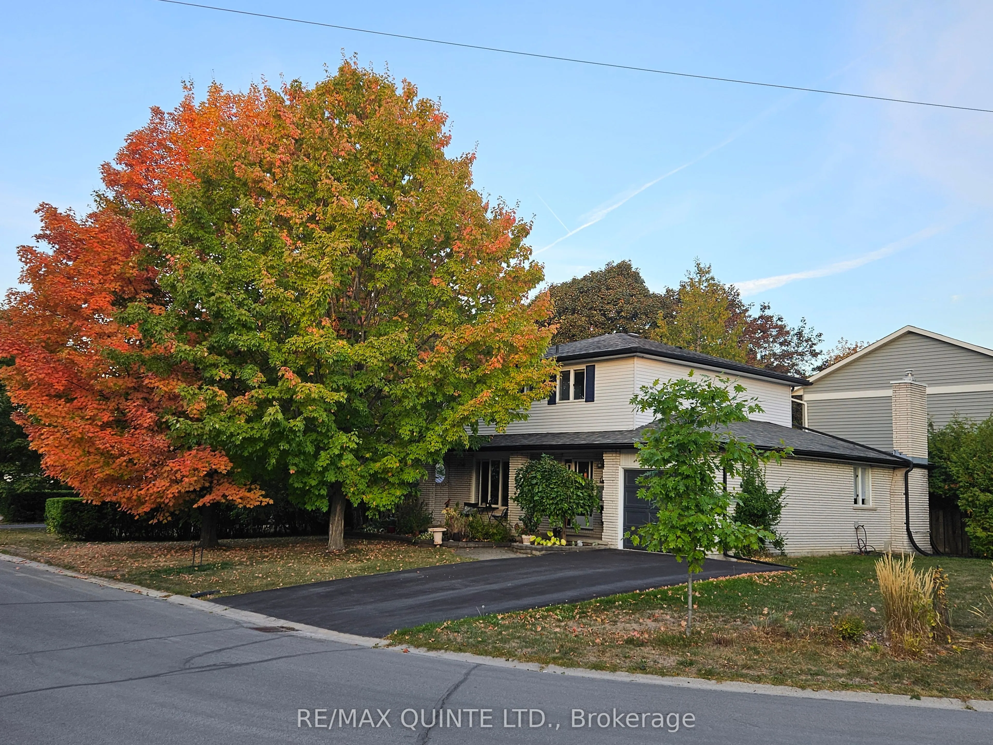 57 Kensington Crescent, ON K8P 4T4