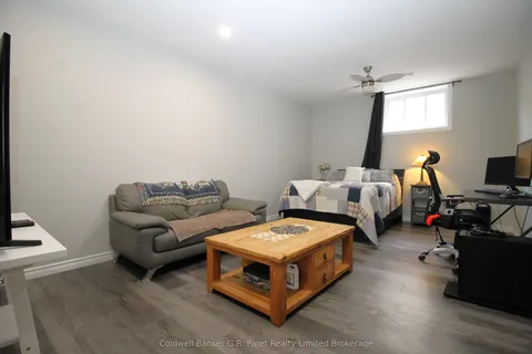 20 Sandy Court, ON N4G 0H6