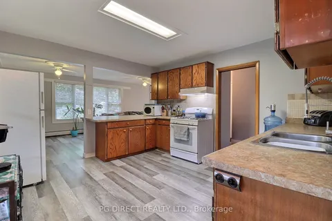 245 Dominion Street, ON N7G 3G9