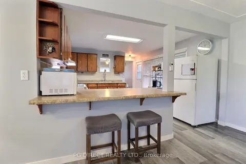 245 Dominion Street, ON N7G 3G9