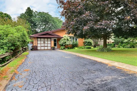 245 Dominion Street, ON N7G 3G9