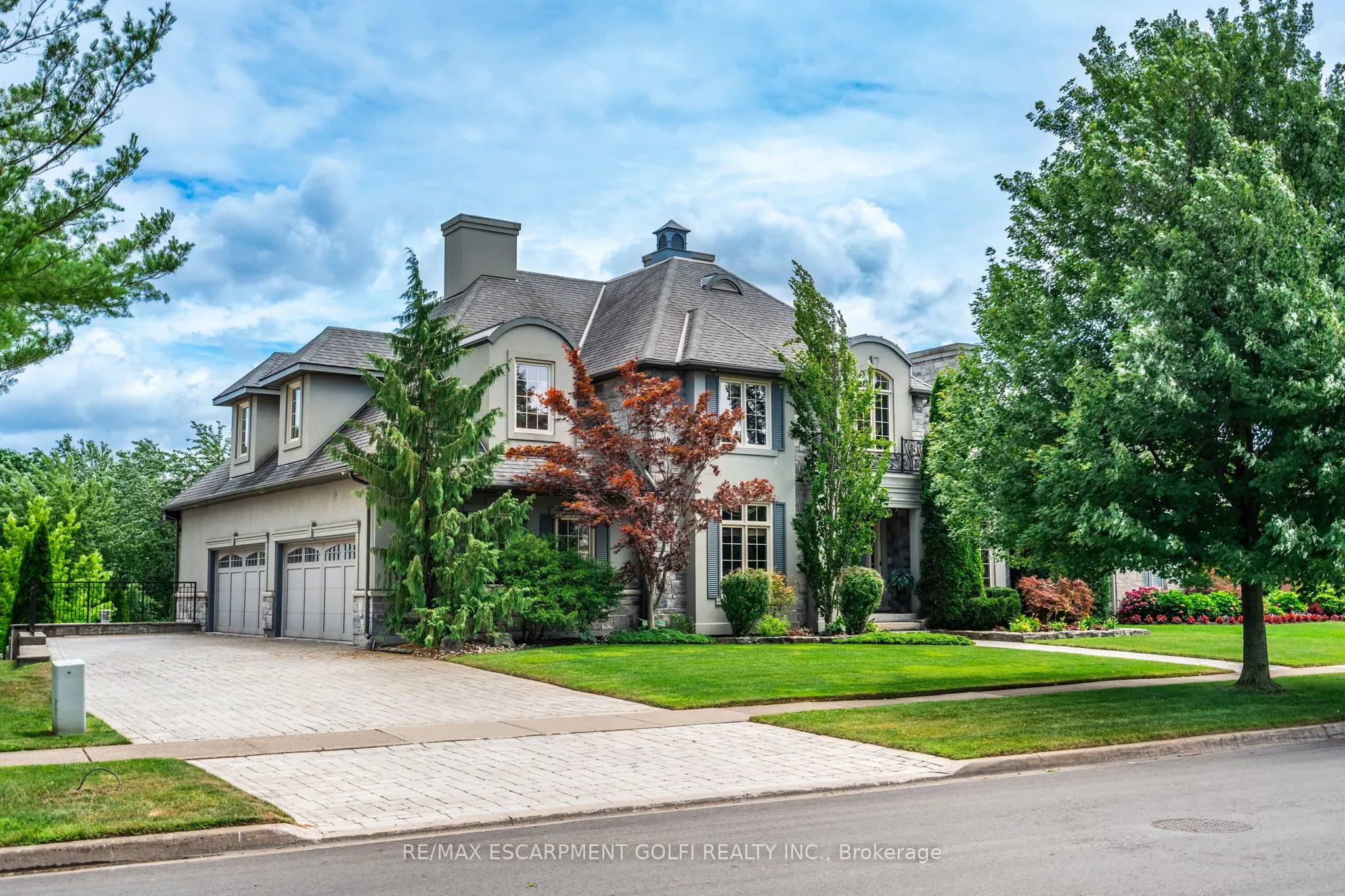 3542 MATTHEWS Drive, ON L2H 2Z1