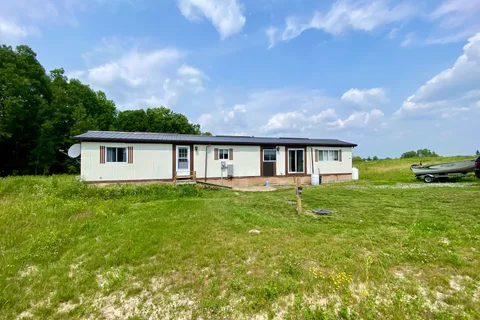 28 HILLTOP Road, ON P0H 1A0