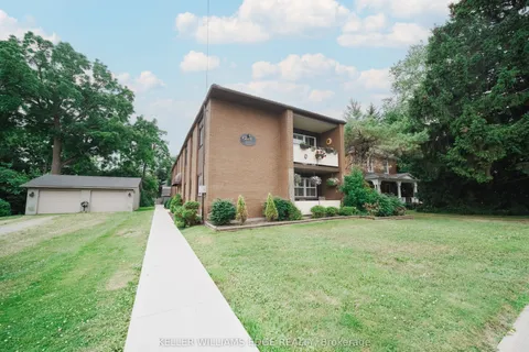 224 Clarence Street, ON L3K 3G6