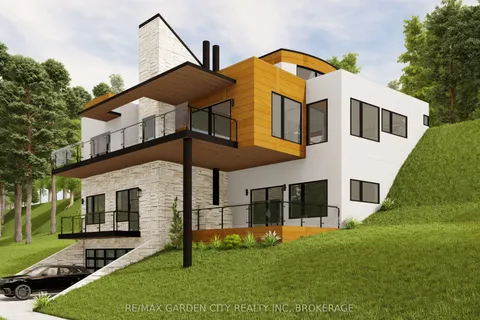 37 Bradley Street, ON L2T 1R5