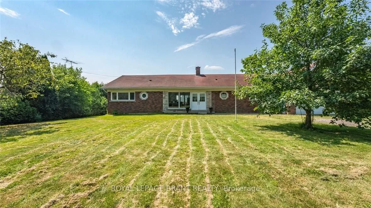 598 Colborne Street, ON N3T 5L5