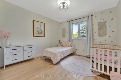 30 Tanager Drive, ON N4G 1A9