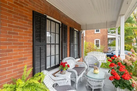 110 Bridge Street, ON K8P 1J6