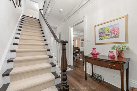 110 Bridge Street, ON K8P 1J6