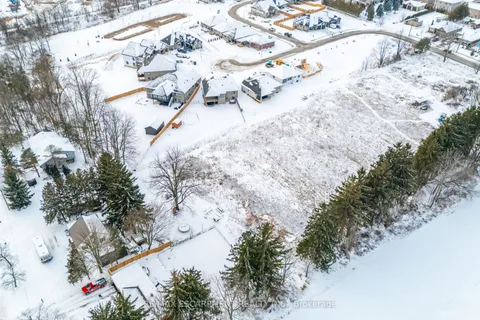 211 THOMPSON Road, ON N0E 1Y0