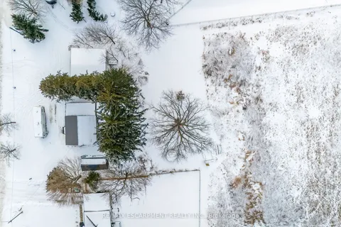 211 THOMPSON Road, ON N0E 1Y0