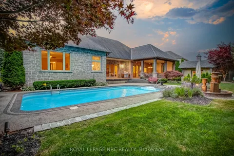 6725 Domenic Crescent, ON L2J 4L5