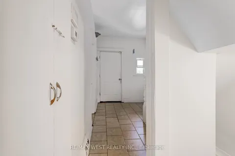 673 Wilson Street, ON L8L 1V4