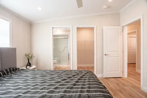 215 Carolynn Way, ON N4W 3G8