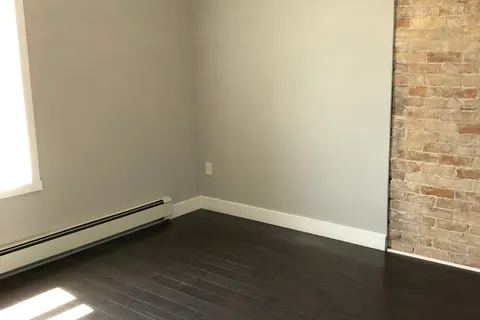 552 7th Avenue, ON N4N 2J7