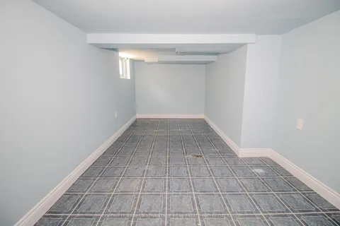 378 Thorold Road, ON L3C 3W6