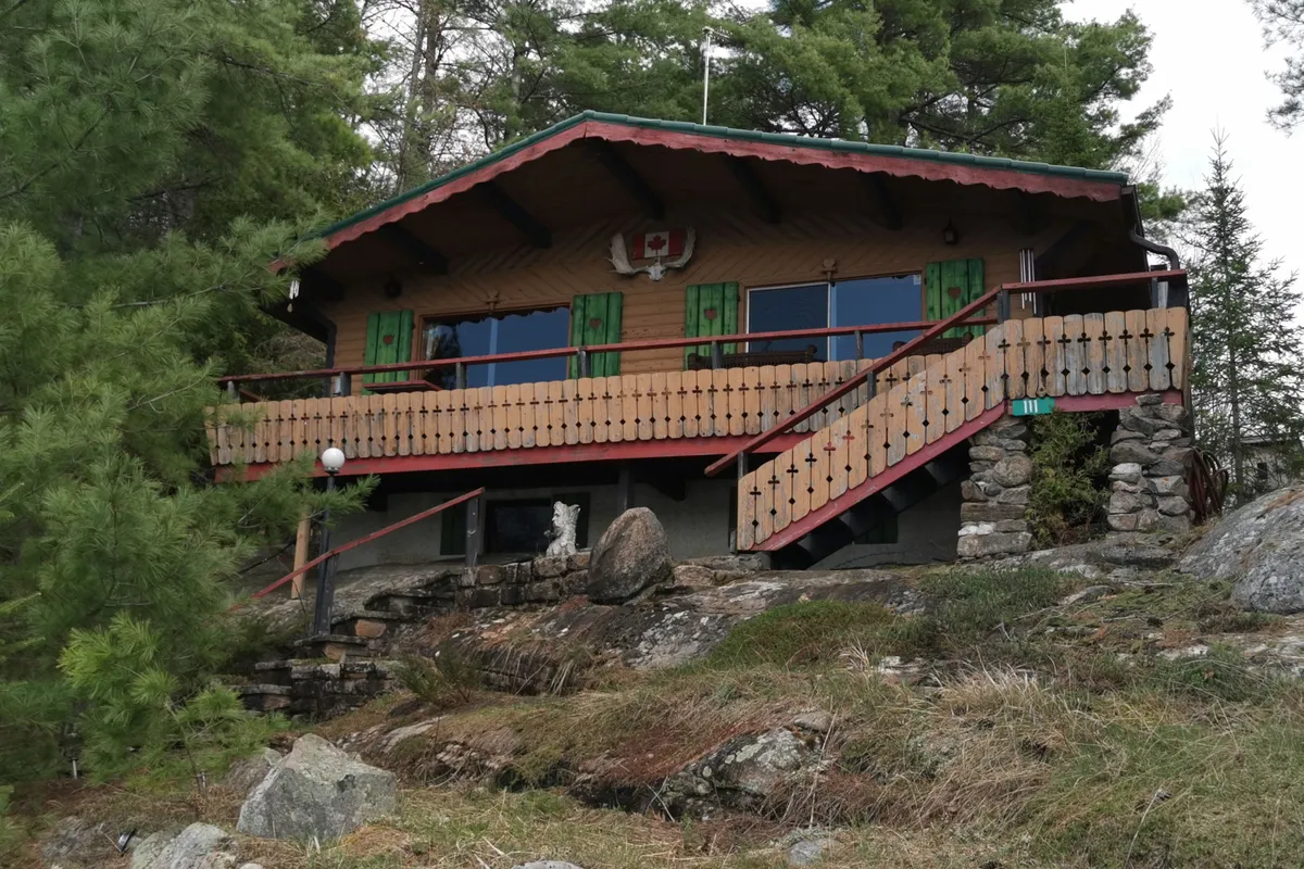 111 Healey Lake Water N/A, ON P0C 1H0