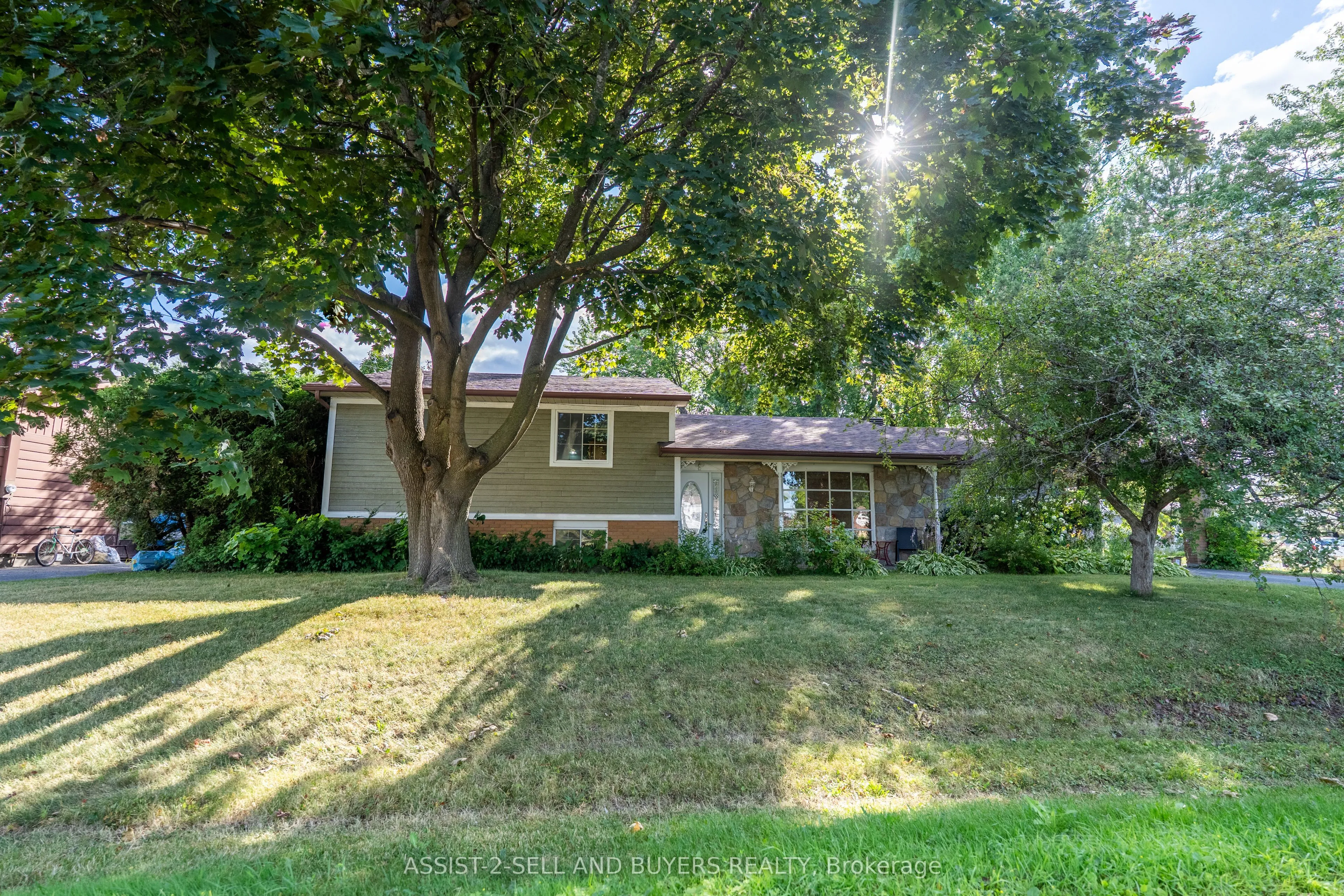 3230 Cadeb Avenue, ON K6K 1H7