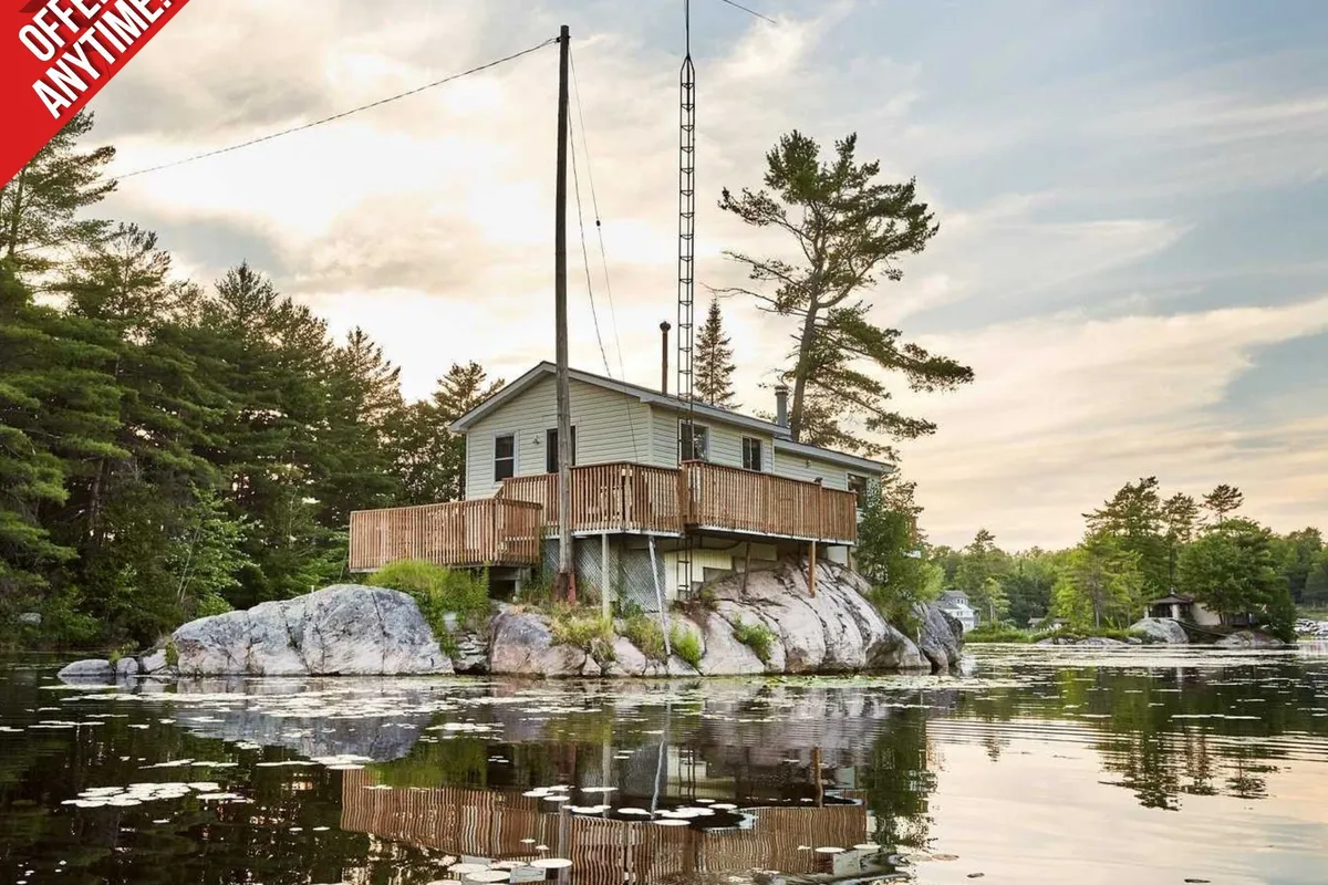 3402 Island 340 N/A, ON K0L 1J0