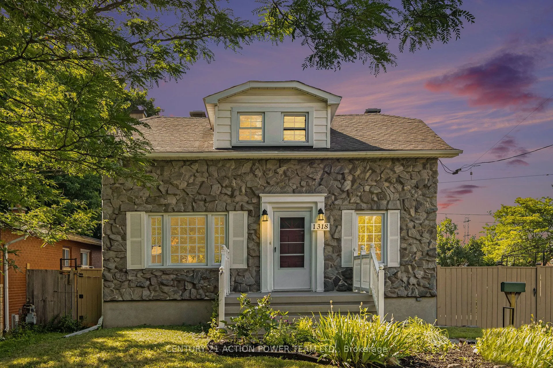 1318 Brookline Avenue, ON K1V 6S3