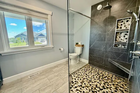 4 Noeckerville Hill Drive, ON N0G 2J0