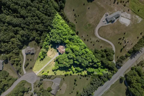 27 Collins Drive, ON K0H 1X0