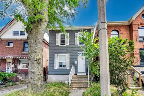 8 Madison Avenue, ON L8L 5Y3