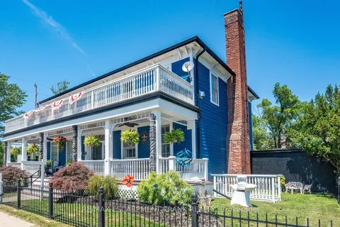 101 Lock Street, ON N1A 1J6