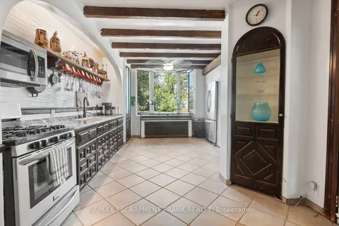 101 Lock Street, ON N1A 1J6