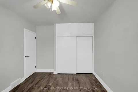 637 Ross Street, ON N5Y 3V8