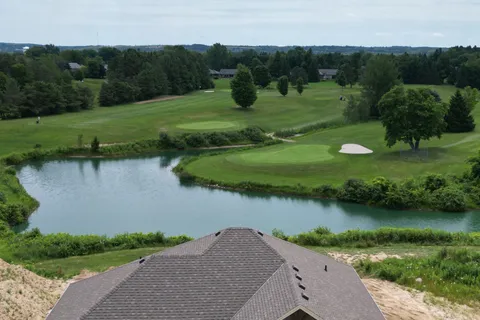 16 Hilton Lane, ON N4L 1L8