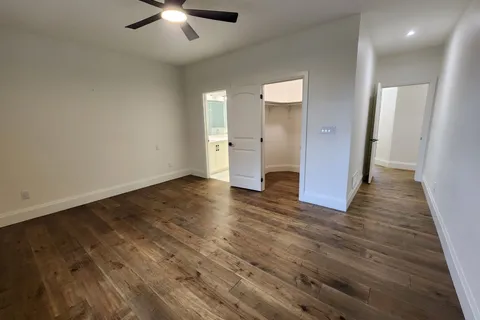 8 HILTON Lane, ON N4L 1L8