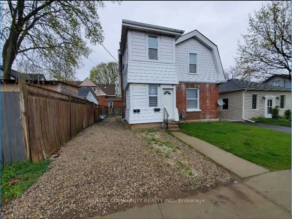 86 Victoria Street, ON N3S 3K6