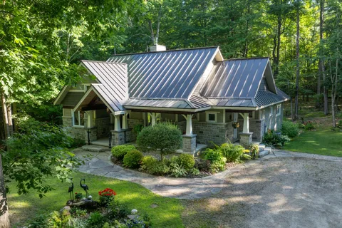 141 Maplebush Trail, ON K7H 3C7