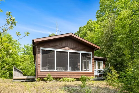 1015 Penyck  Lake Lane, ON K0H 2P0