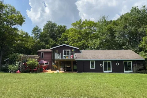 823 Relative Road, ON P0A 1C0