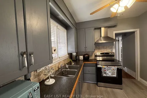 52 Fifth Street, ON L3B 4Z5