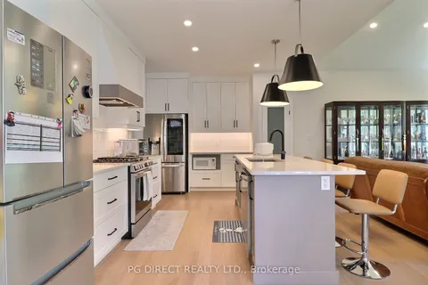 82 Livingston Drive, ON N4J 0J3