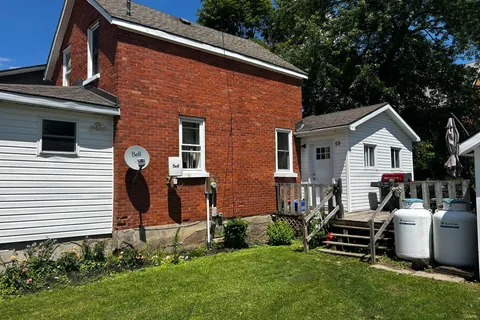 59 3rd Ave Avenue, ON N0G 1L0