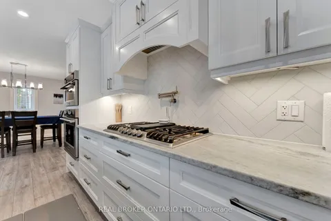 26 Evergreen Hill Road, ON N3Y 1B8