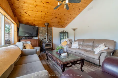 899 KATRINE Road, ON P0A 1C0