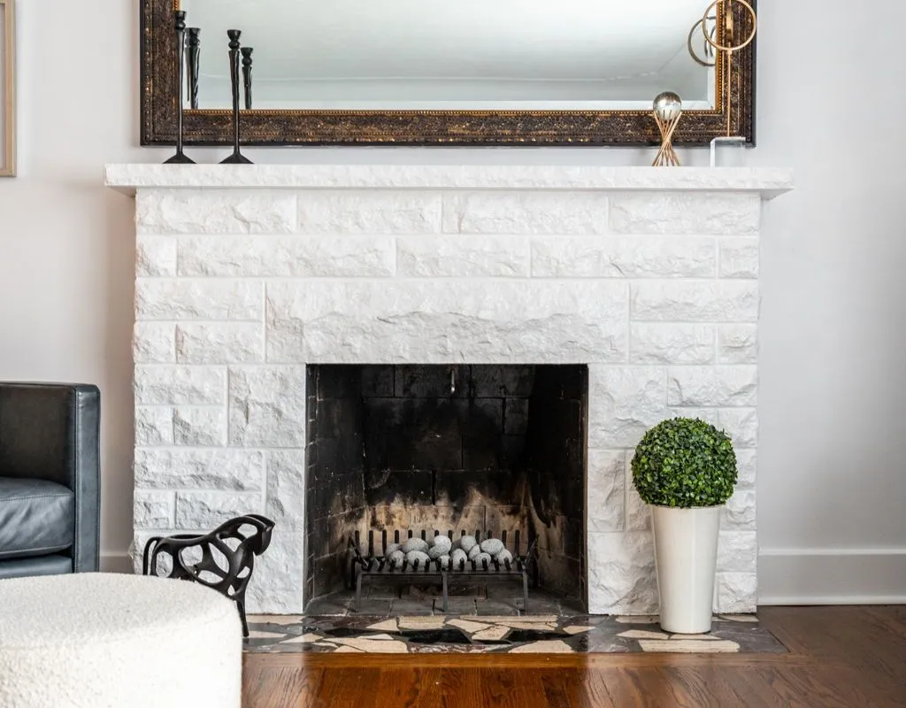 60 Inverness Avenue, ON L9C 1A4