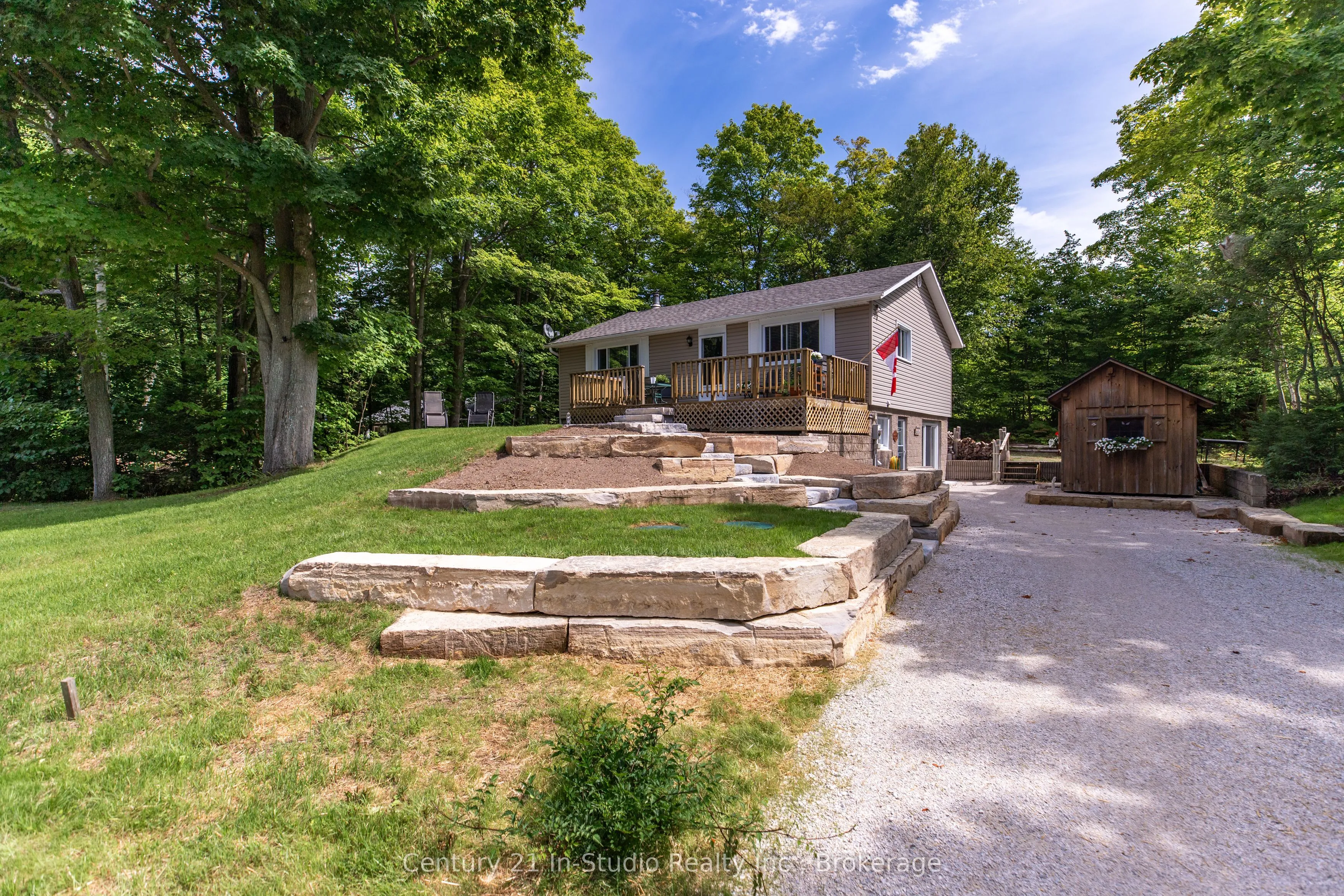 25 Emerson Avenue, ON N0H 2G0