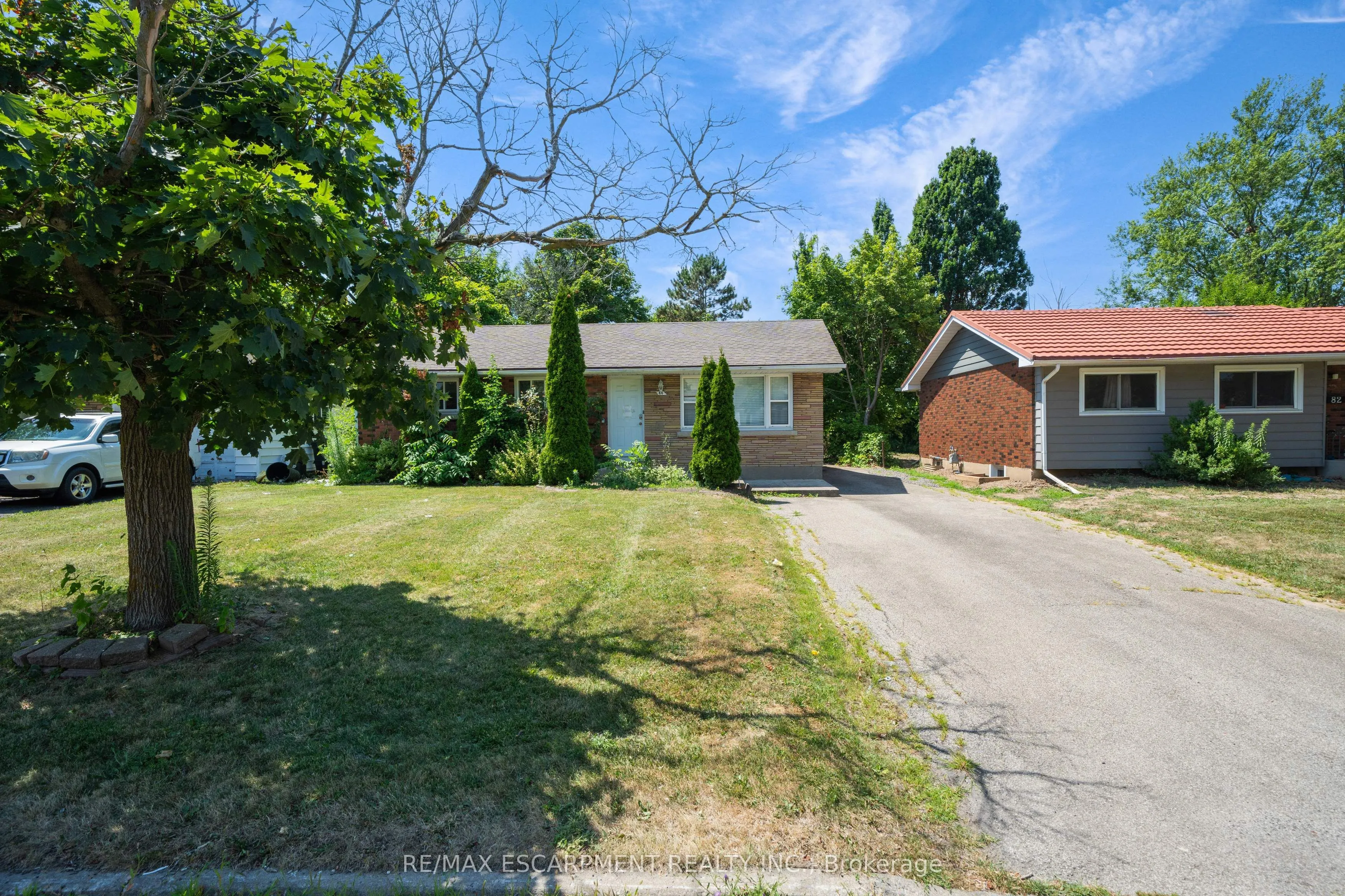 84 Jacobson Avenue, ON L2T 3A3