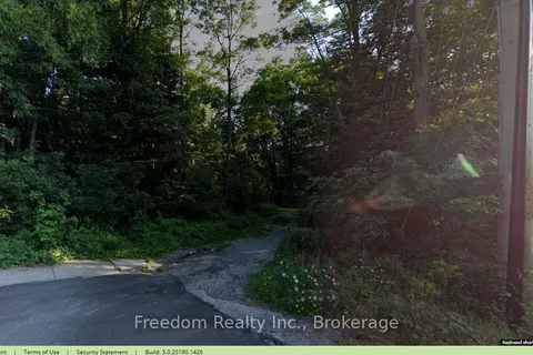 00 James Street, ON P1P 1J7