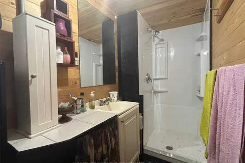 211 Dunnette Landing Road, ON K0K 2X0